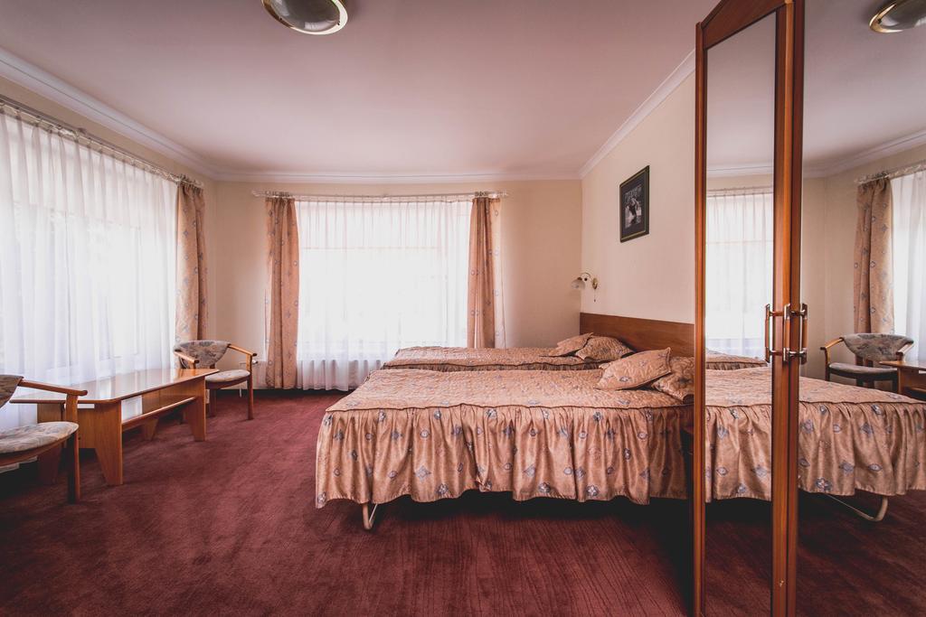 Hotel Twins Βαρσοβία Εξωτερικό φωτογραφία